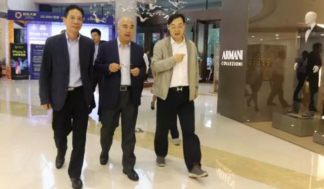浙江省商務(wù)廳孟剛廳長(cháng)來(lái)浙北購物中心視察調研商貿工作