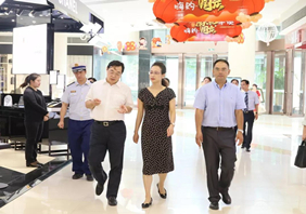 副市長(cháng)許繼清蒞臨浙北購物中心指導檢查安全生產(chǎn)工作